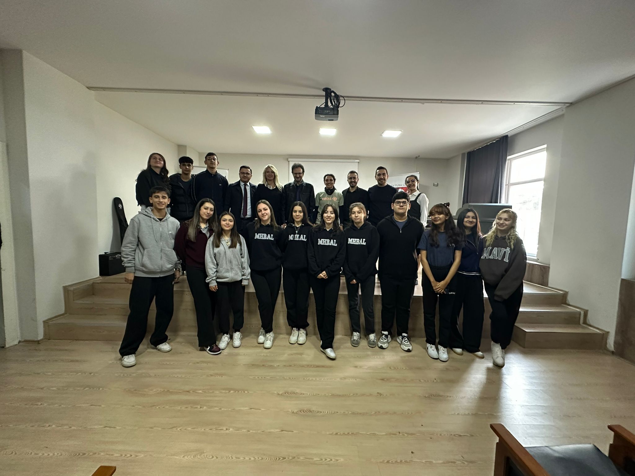  WhatsApp Image 2025-11-21 at 11.41.51 (1)